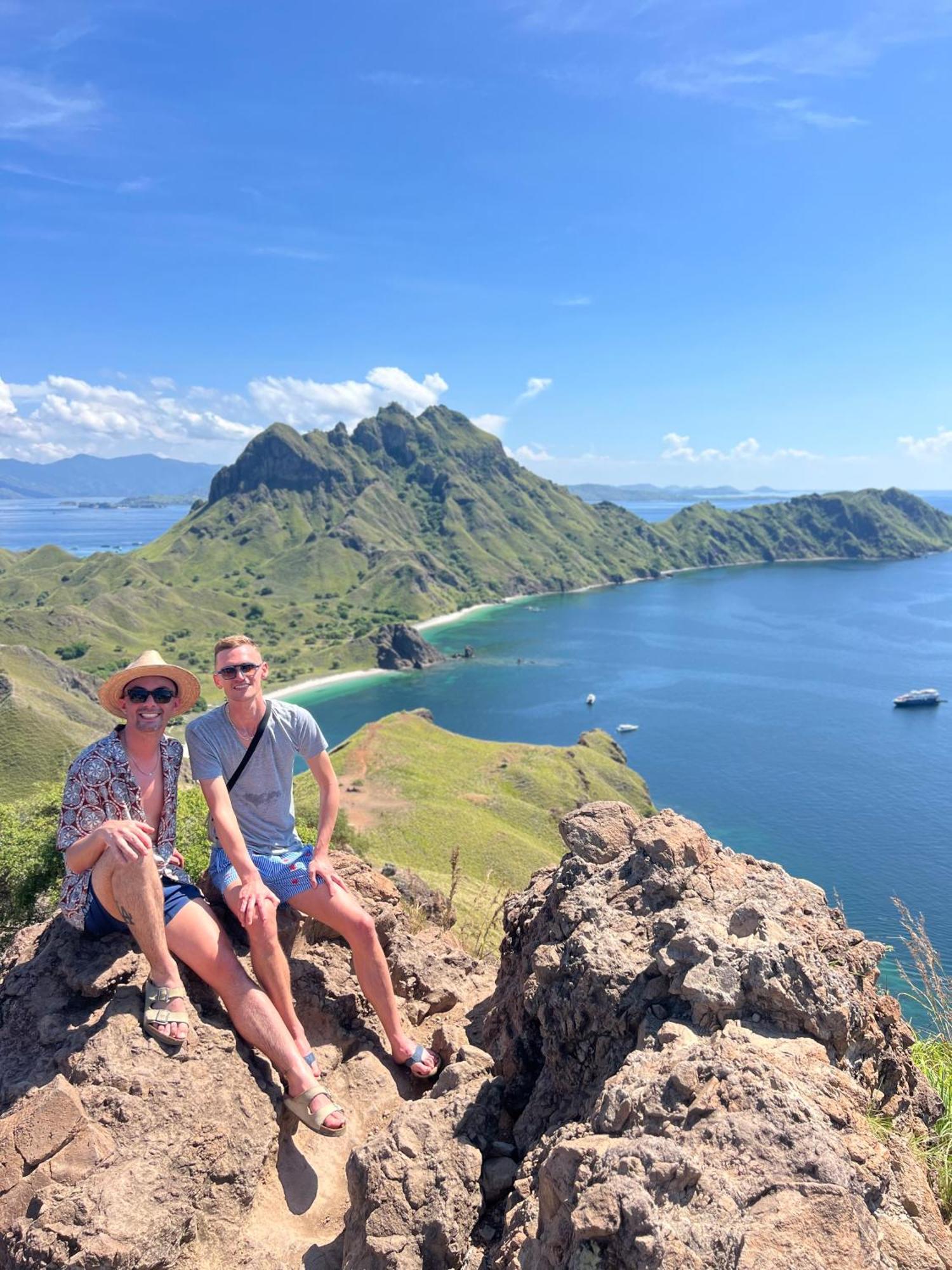 Jhuna Komodo Homestay Exterior foto